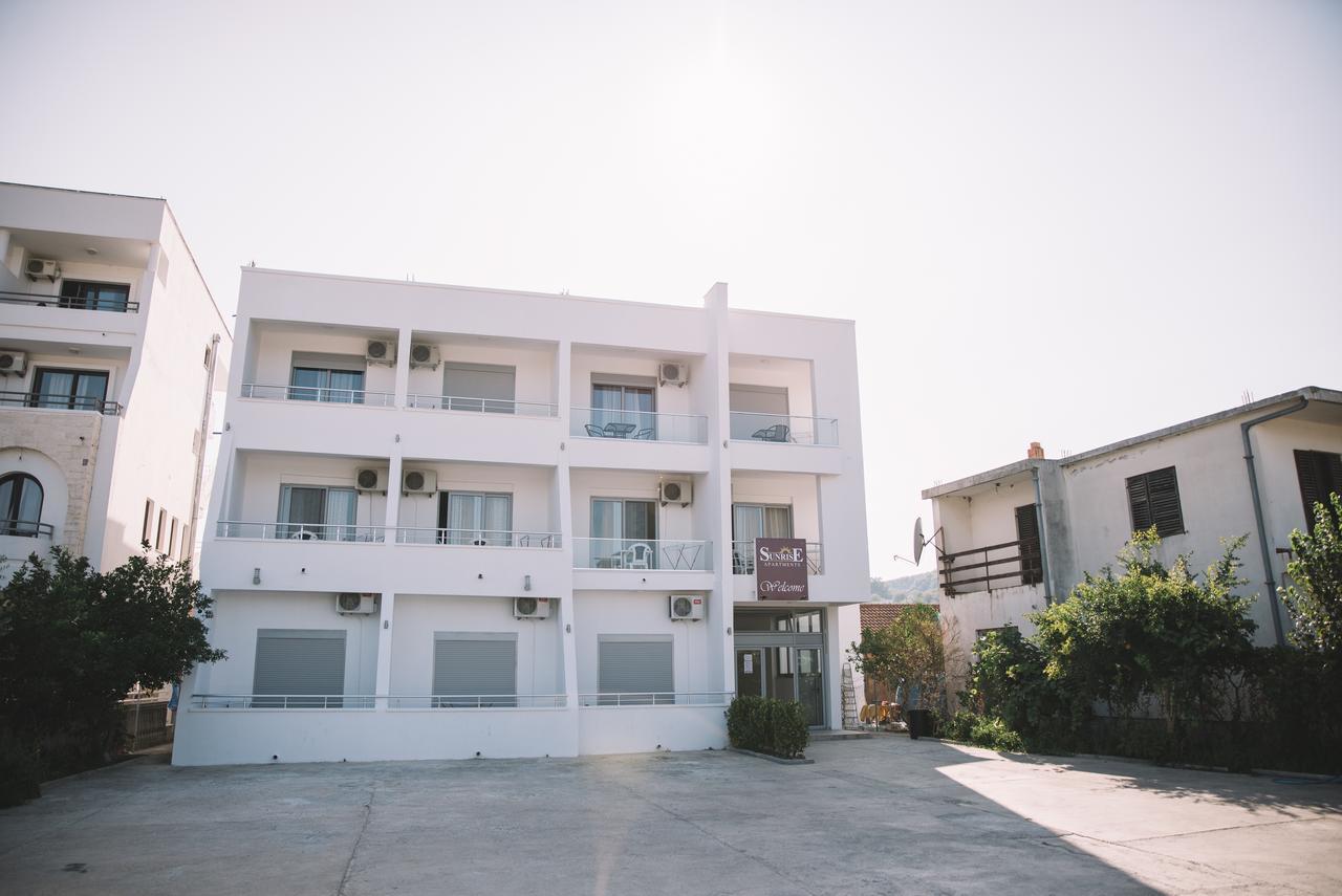 Sunrise Apart-Hotel أولتْسي المظهر الخارجي الصورة